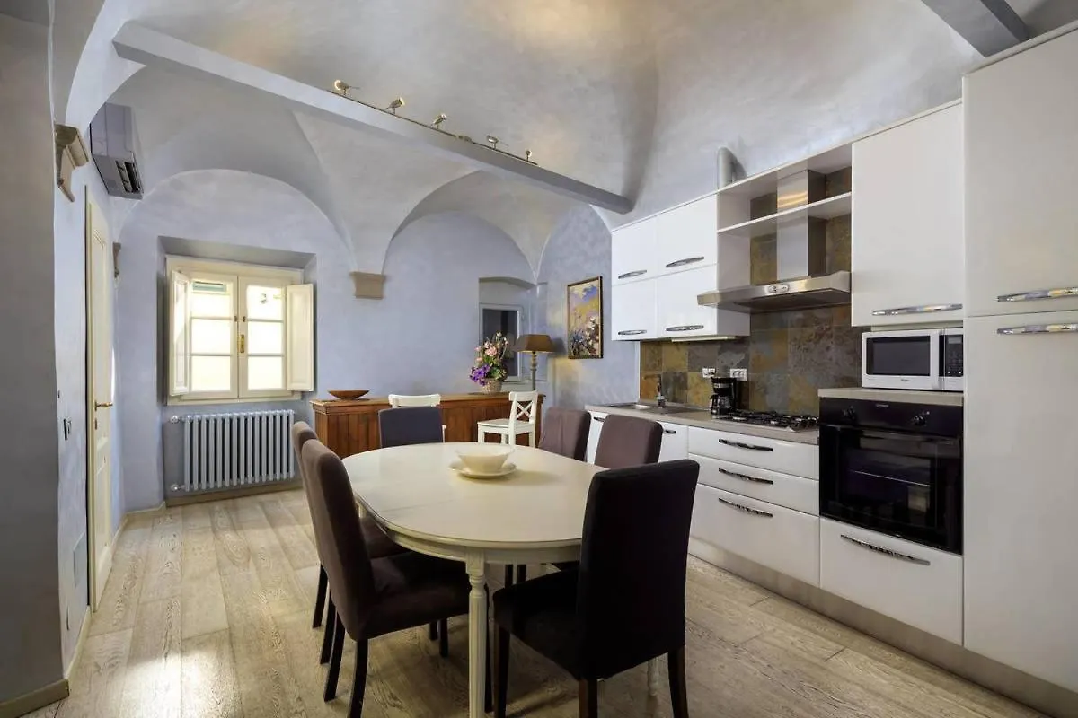 Stylish 3 Bedroom Apartment Firenze Florence